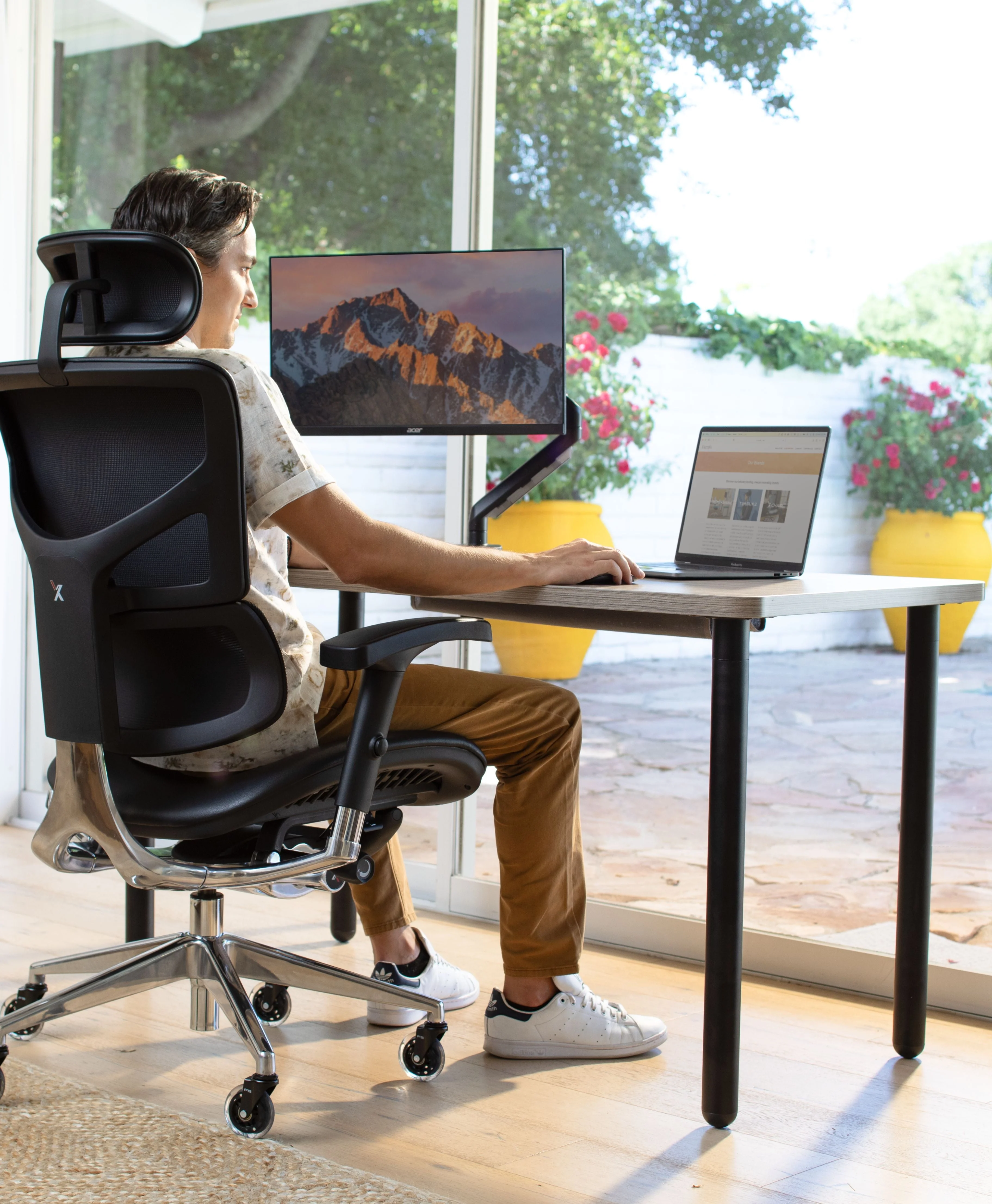 X-Desk Studio - Image 16